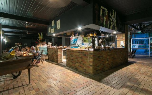 Daintree Wild Zoo & B&B