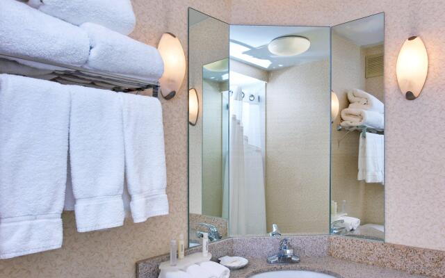 Holiday Inn Express Memphis Medical Center Midtown by IHG