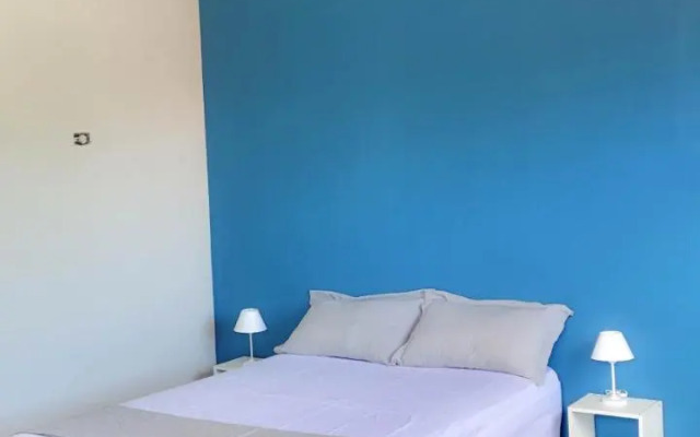 Tutts Cabana Hostel