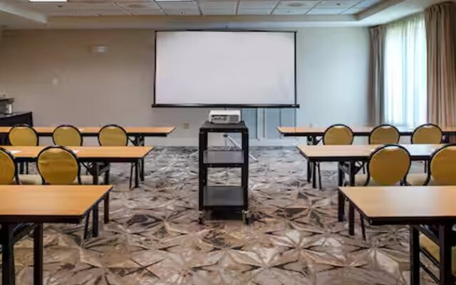 Hilton Garden Inn Chesterfield