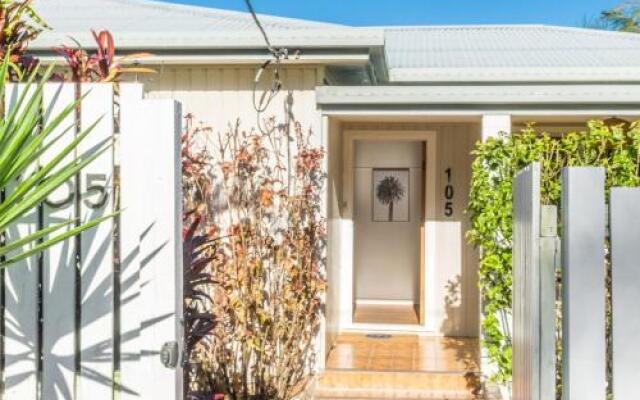 Bungalow105