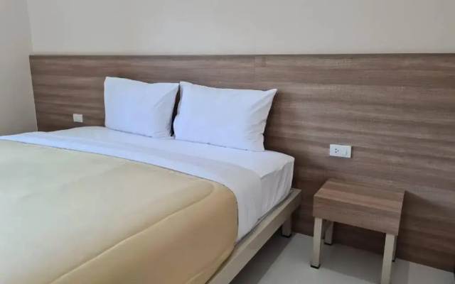 Grand Maihom Hotel