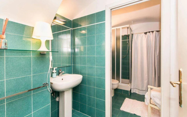 Golden Eagle Apartments B&B