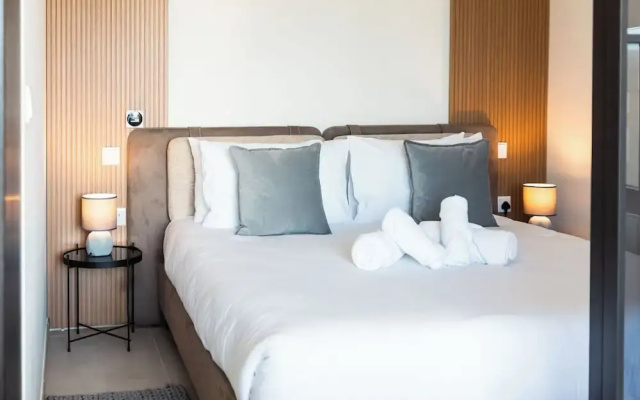 Mercury Suites
