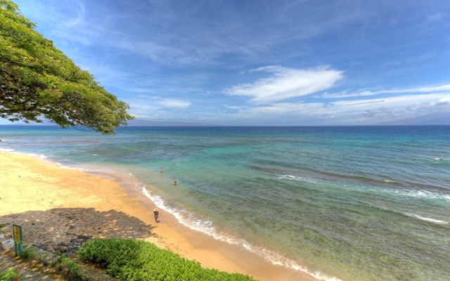 Kaanapali Shores Condominiums by TO