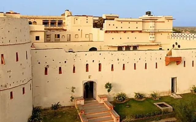 Fort Pachewar Garh