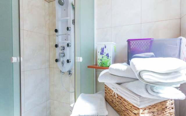 Seaview Apartment in Cavtat Dalmatia With Garden