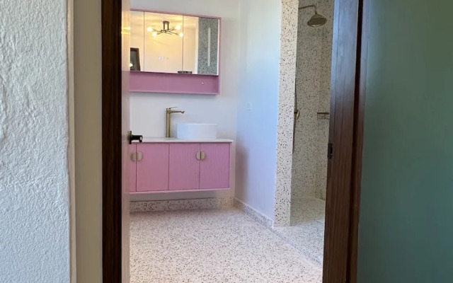 The Pink Palm Hotel - Adults Only