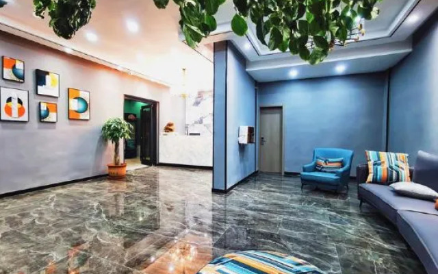 Zaozhuang Ruyue Film Theme Hotel