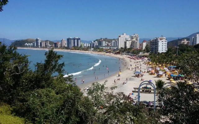 Kitnets Gracimar à 300mts Martin de Sá Caraguatatuba