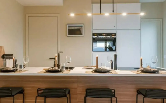 Stunning Apartment With Terrace and Parking