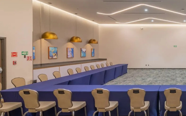 Hampton - Hilton Aguascalientes Downtown