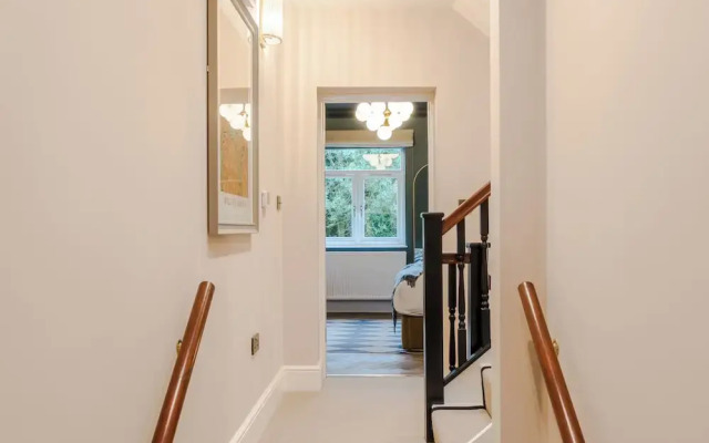 Tyndall's Park - Your Apartment