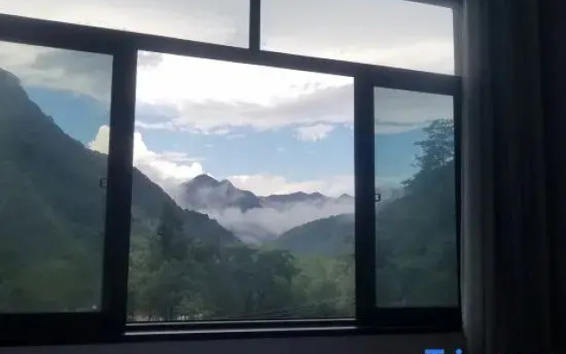 Zhenhua Mountain Villa, Chuanzang Line, Minnan County