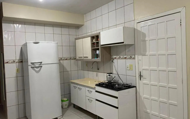 CASA com 3 QUARTOS 1000M DA PRAIA