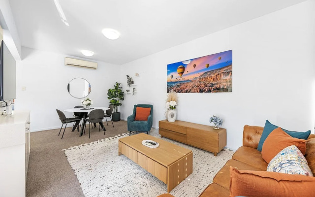 2bdr on Beaufort Street Parking - Mount Lawley