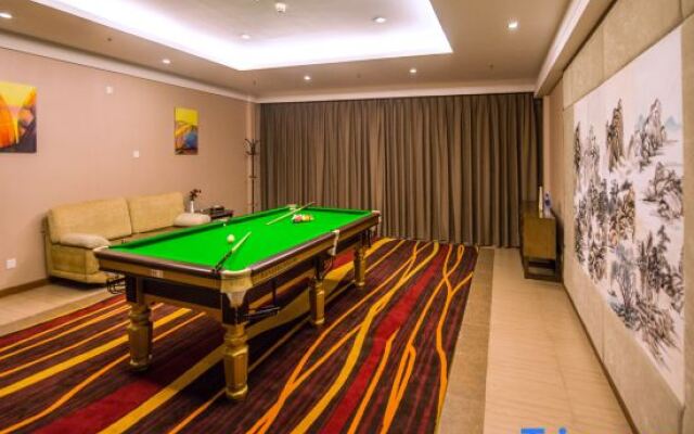 Jinjiang Peninsula Seasons Hotel