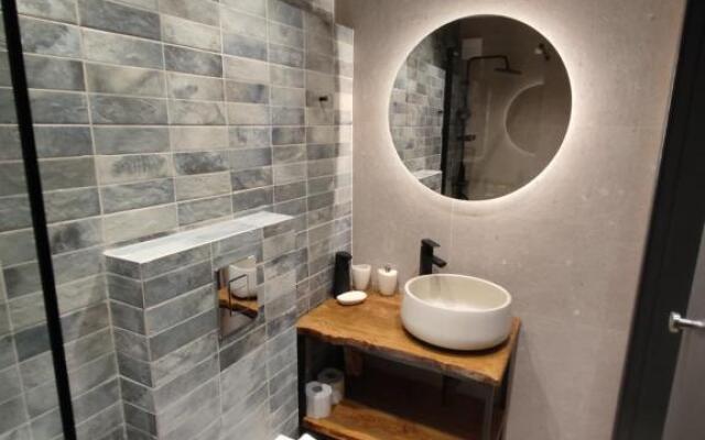 dolihis gi "loupastra"kampos ikaria