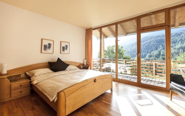 Hotel Arnica Scuol - Adults only