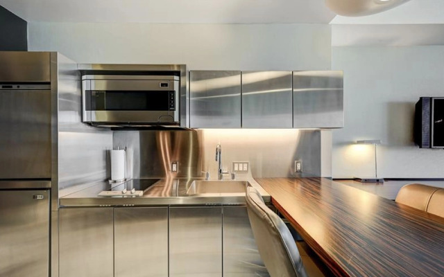 Palms Place Vacation Suites Collection