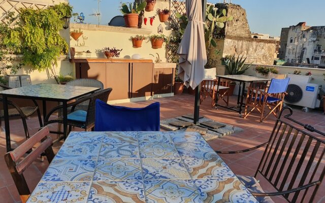 The Spanish Palace Suites, Rooms, Apartments & Terraces