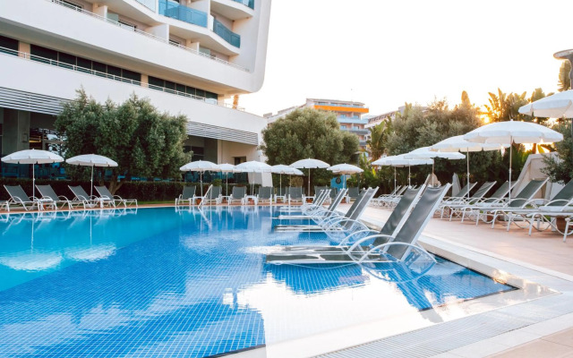 Selene Beach & Spa Hotel