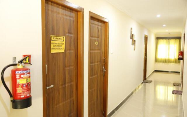 Hotel Amirtham Inn