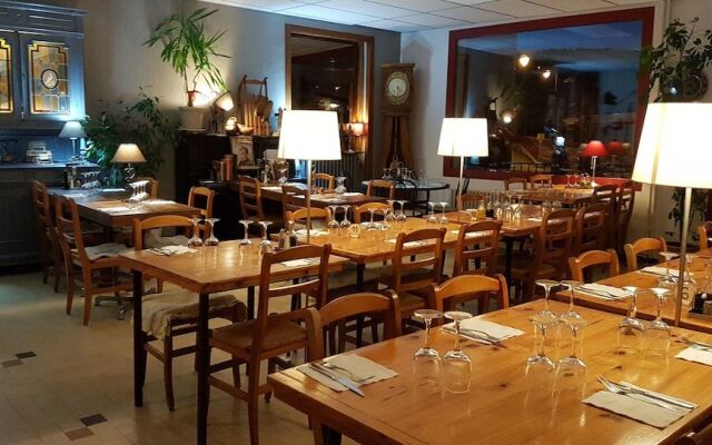 Hôtel Restaurant Le Lassus