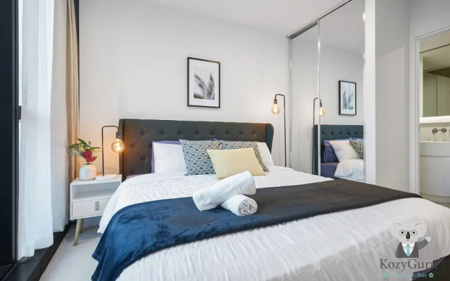 Kozyguru | Mel City 2-Bed Apt With Stunning Views