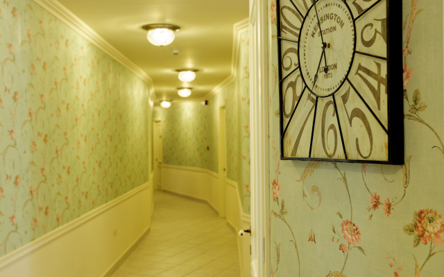 Ionia Suites