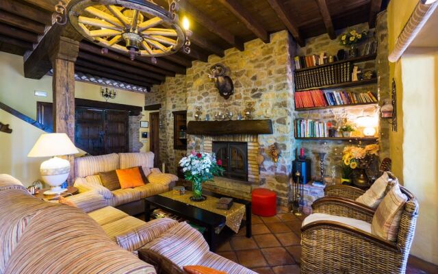 Posada Los Cantaros
