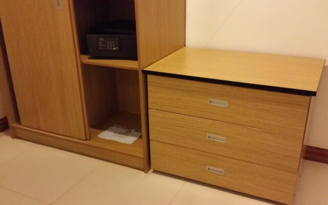 Crown Regency Courtyard Resort