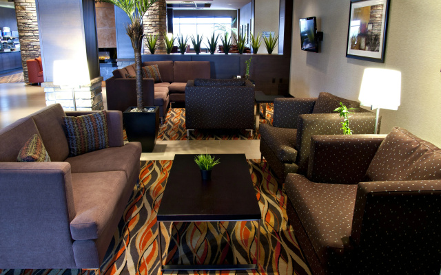 Holiday Inn Express Pembroke by IHG
