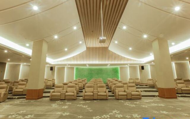 Xihai Hot Spring Holiday Hotel