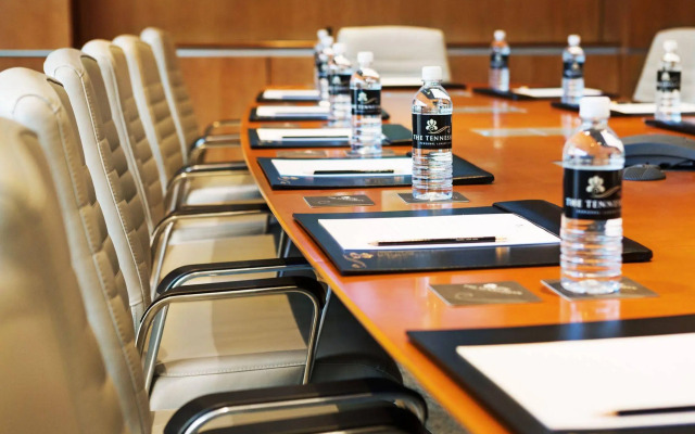 THE TENNESSEAN Hotel