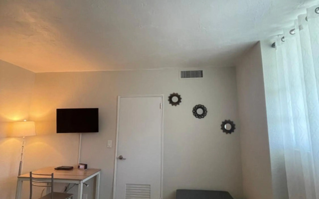 Tides - Private Condo