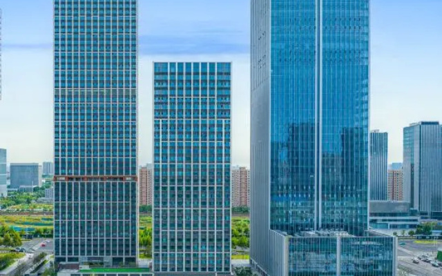 Qingxi Intelligent Hotel (High-speed Railway East Station East Square Boxue Road Subway Station) – Outside – Zhengzhou