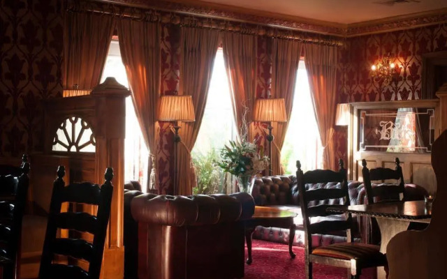Meadow Court Hotel