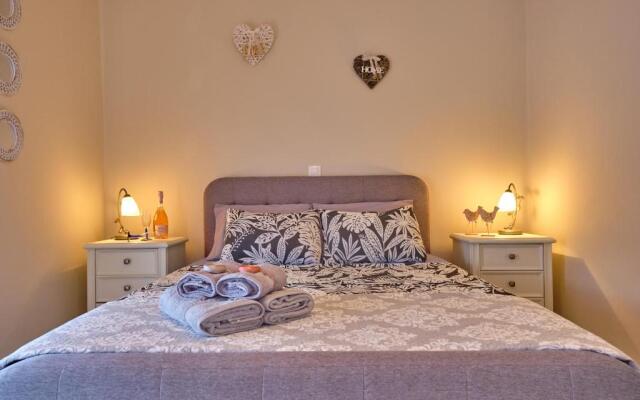 Mandola Studio Perithia Corfu
