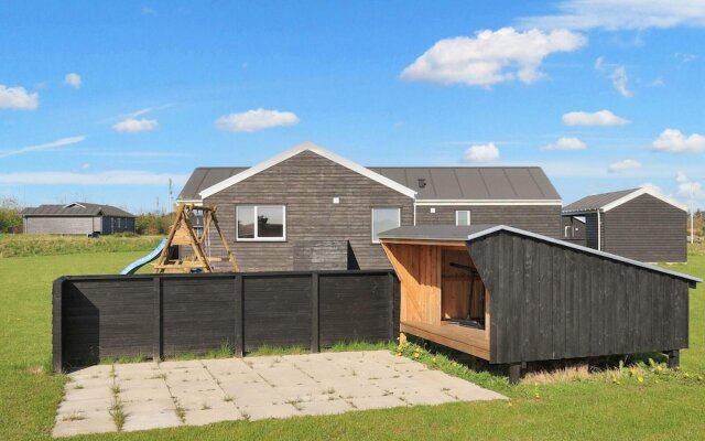 8 Person Holiday Home in Lokken-by Traum