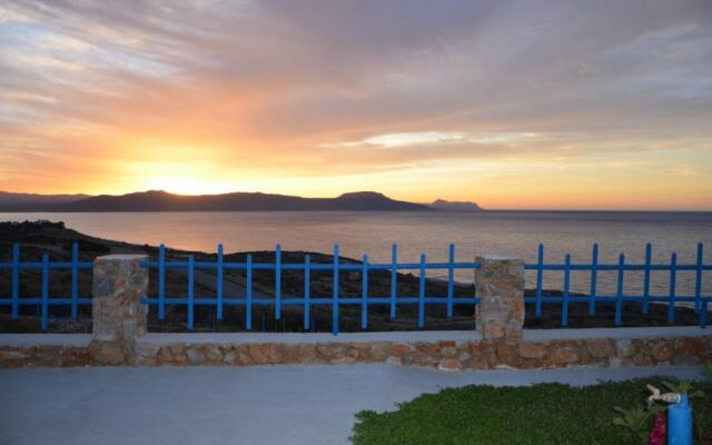 Stone Villa II in Petres