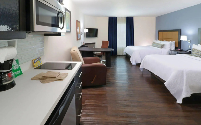 Candlewood Suites Celaya