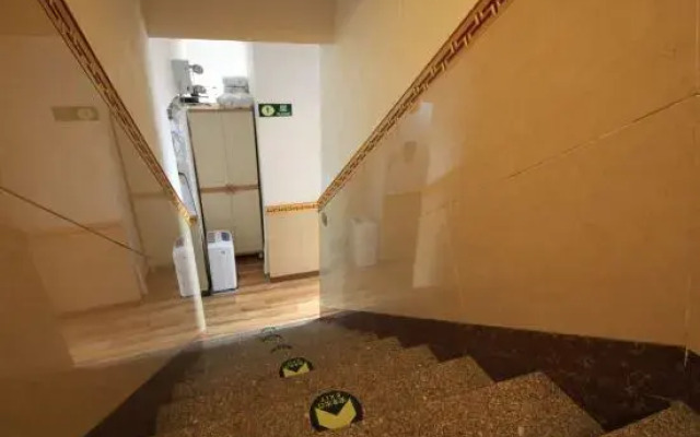 the Jiuhua Mountain Chicken Heights