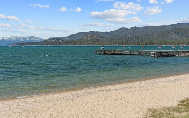 Llc1236 - Lakeside Landing 4 Bedroom Condo