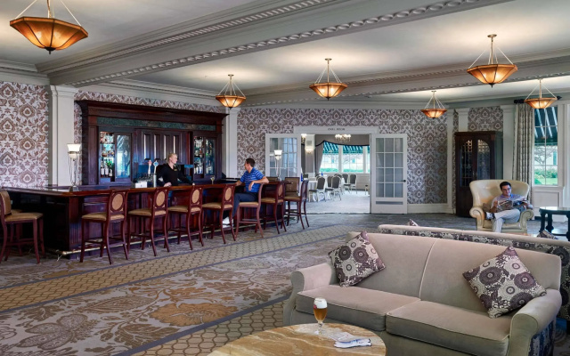 Seaview Hotel