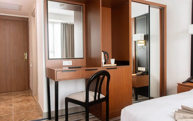 Shelter Inn Hotel & Spa