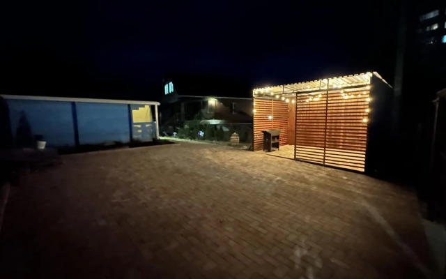 Eco houses of Loo