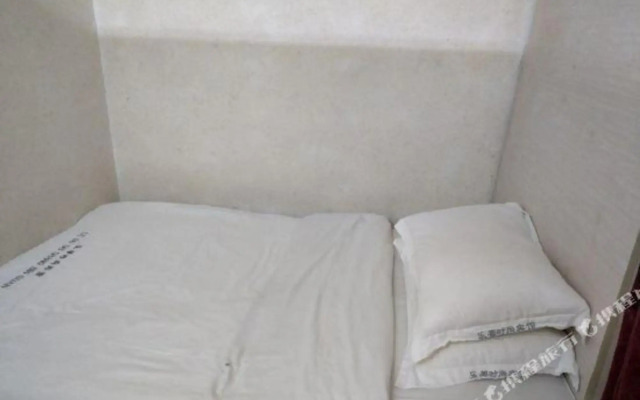 Shenzhen New Direction Boutique Hotel (Cuizhu Subway Station)