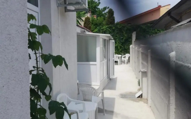 Yraida's house Constanta