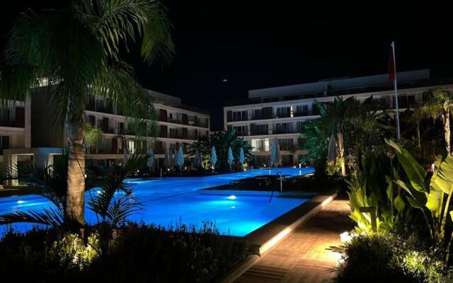 Long Beach Resort studio apartment